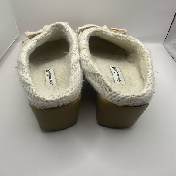 American Eagle Cozy Knit Wedge Slide Ons with Bow Size 6 - Picture 3 of 6